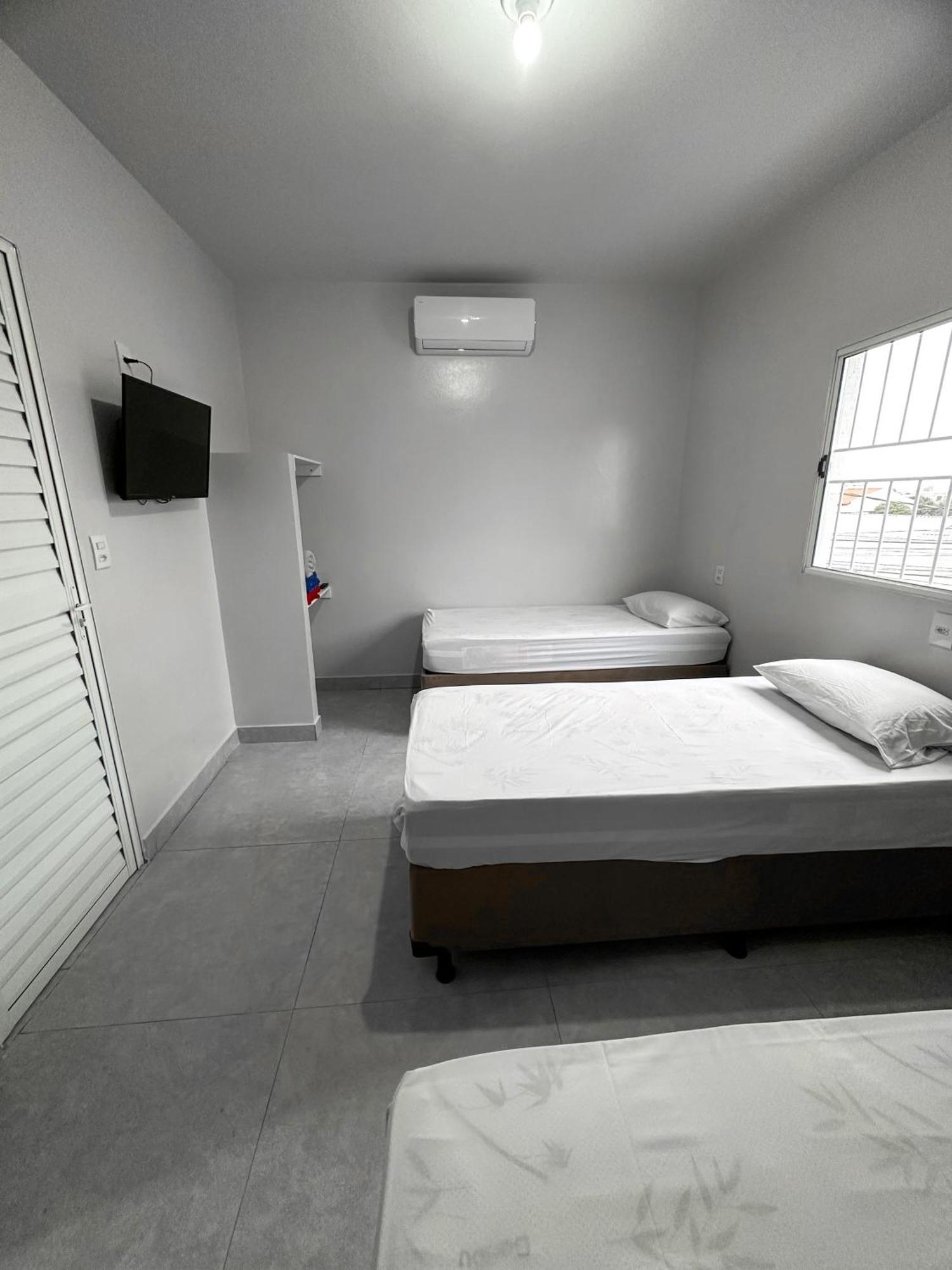 Spot Hotel E Pousada Uberlandia Exterior photo
