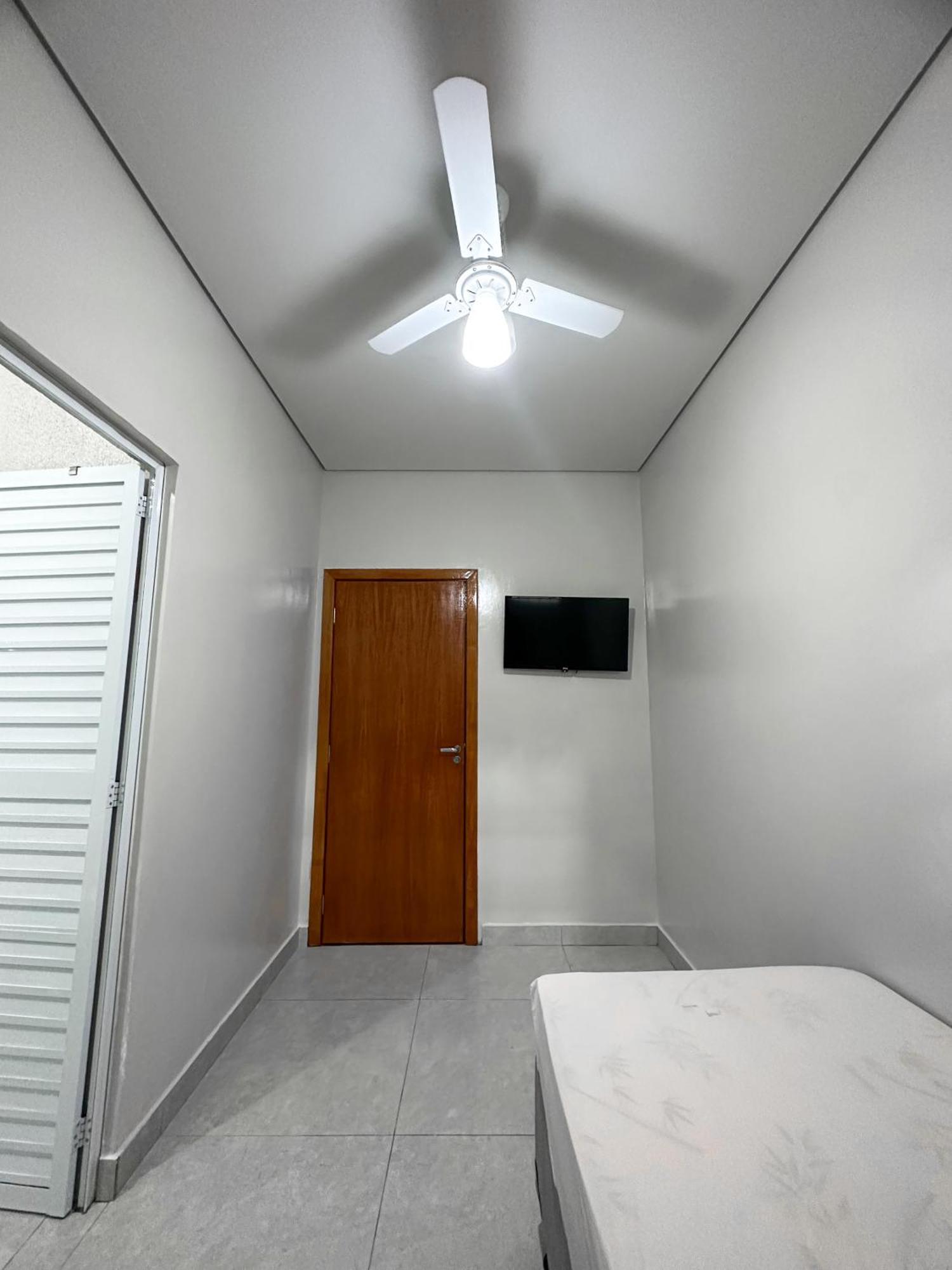 Spot Hotel E Pousada Uberlandia Exterior photo